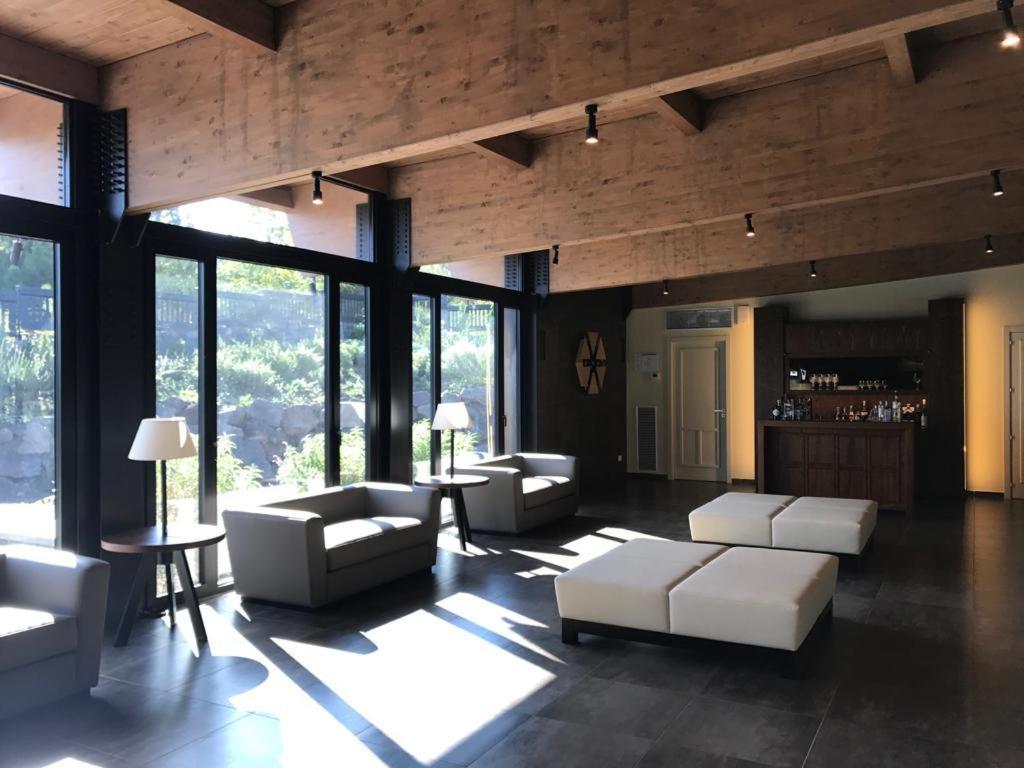 Firriato Hospitality Cavanera Etnea Resort & Wine Experience Castiglione De Sicilia Exteriör bild